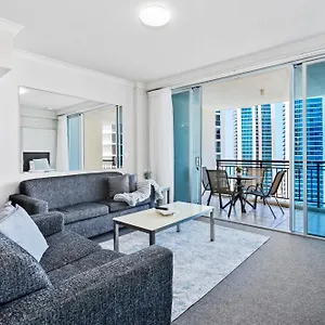  Apartment Chevron Renaissance - Self Contained & Privately Managed Australia