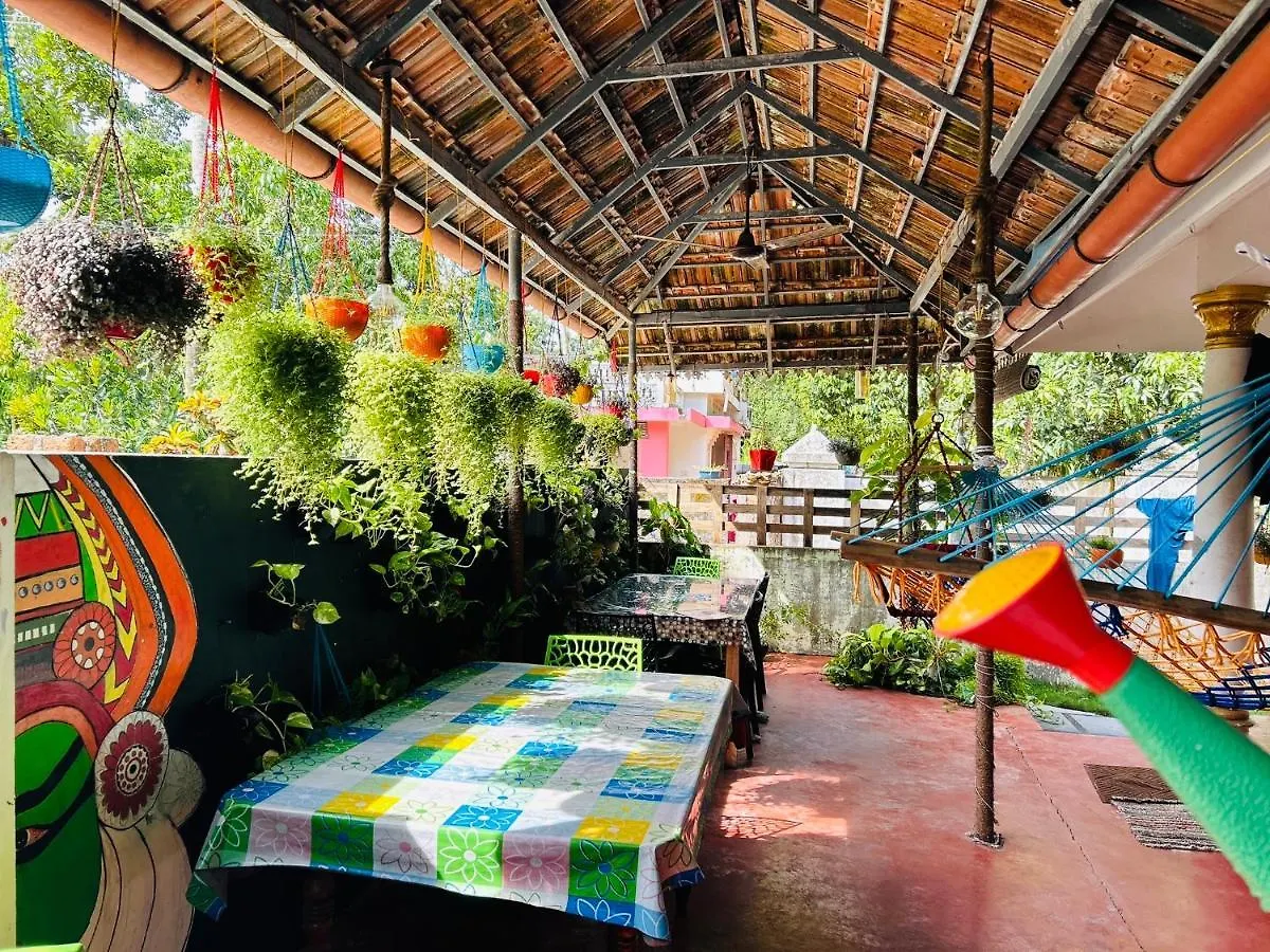 Marari Beach Cleetus Homestay Mararikulam